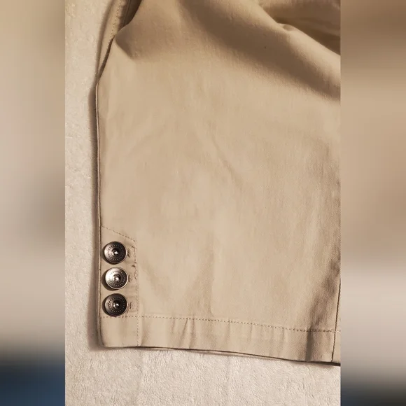 Christopher & Banks Color Tan Khaki Capri Pants Women's SIZE 10 Stretch - Picture 10 of 11